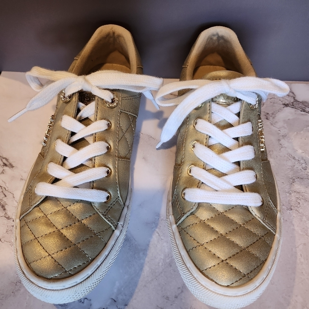 GUESS Size 6.5 Metallic Gold Bling Sneakers - Picture 3 of 7